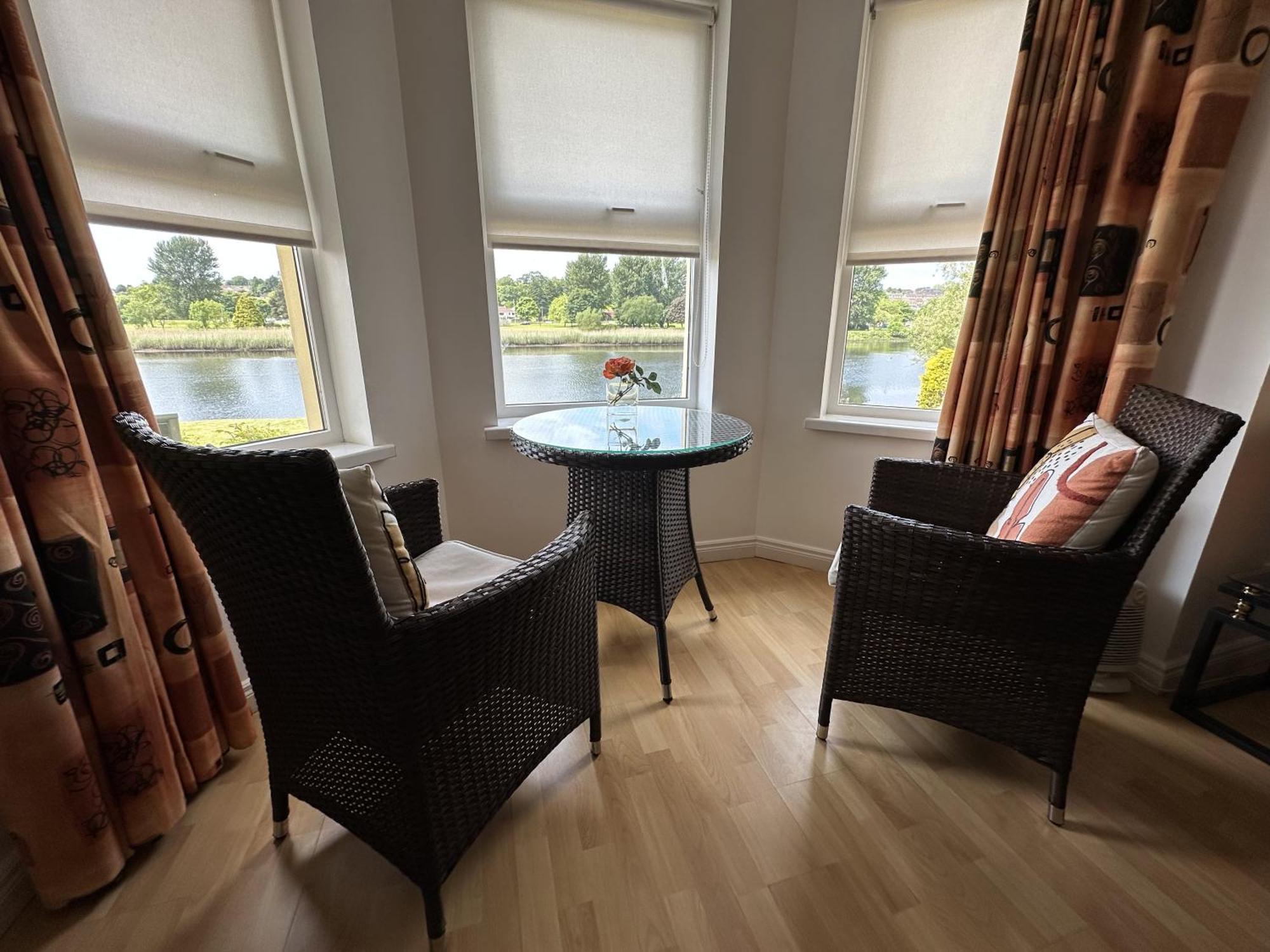 Coleraine Riverside apartment Eksteriør bilde